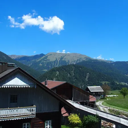 Bauernhof Ober * Birnbaum