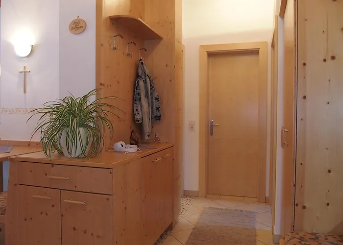 バウアーンホフ オーバー アパート ビルンバウム